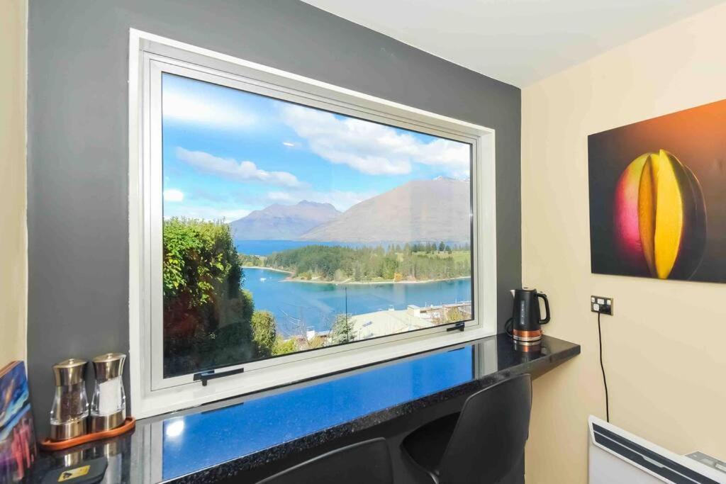 Lovely Apartment- Amazing Lake & Mountain Views Queenstown Exteriör bild